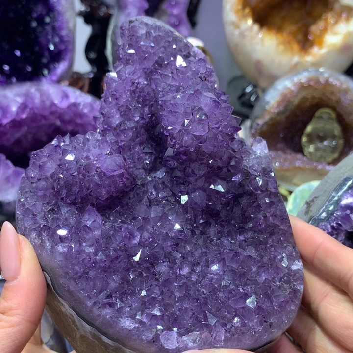 水晶大型摆件（非配饰）未镶嵌