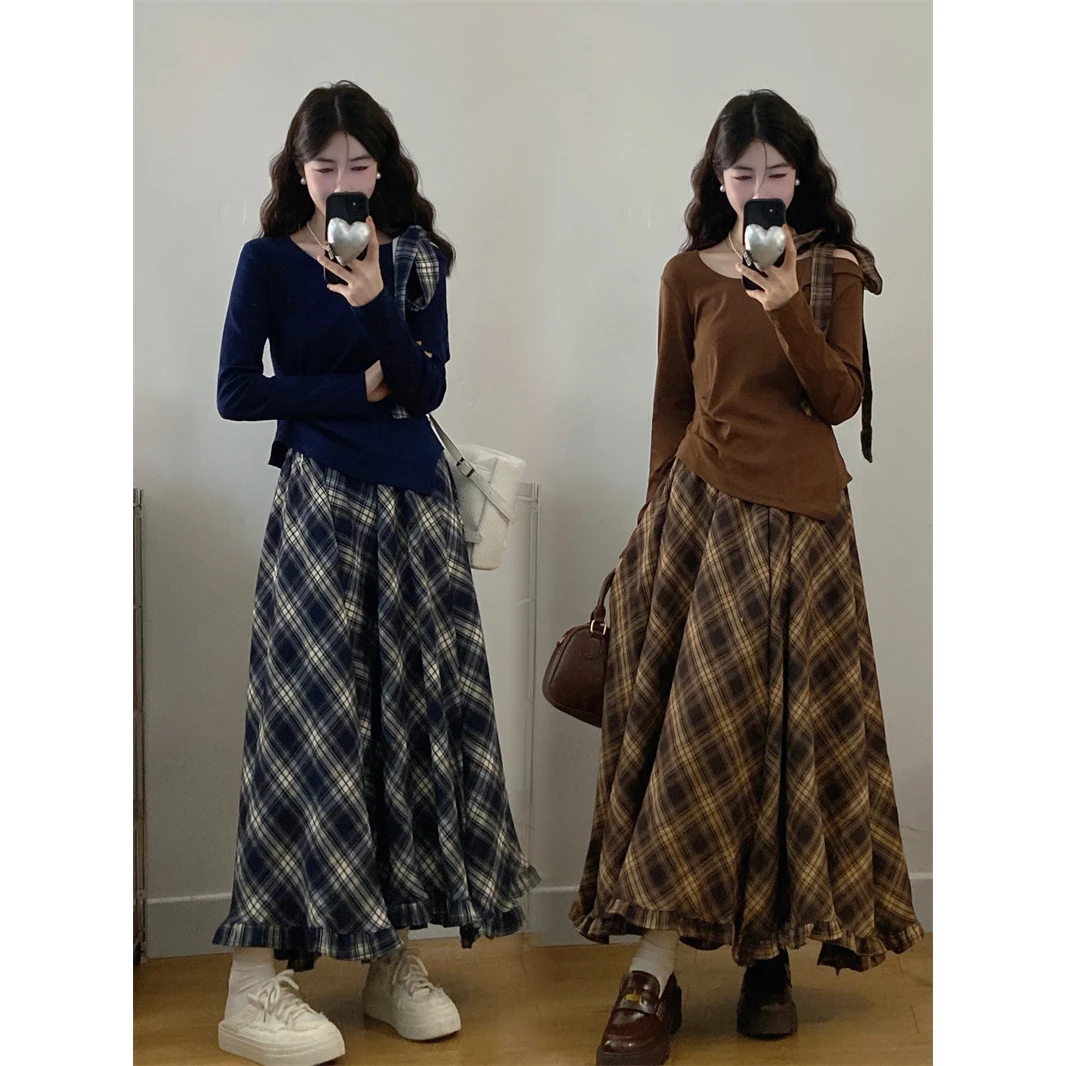 HKDQ2025秋冬露肩蝴蝶结长袖上衣+格子半身裙两件套裙女时尚套装