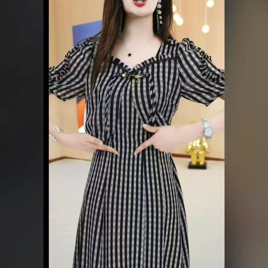 新款时尚气质收腰显瘦法式印花条纹中长款短袖连衣裙女