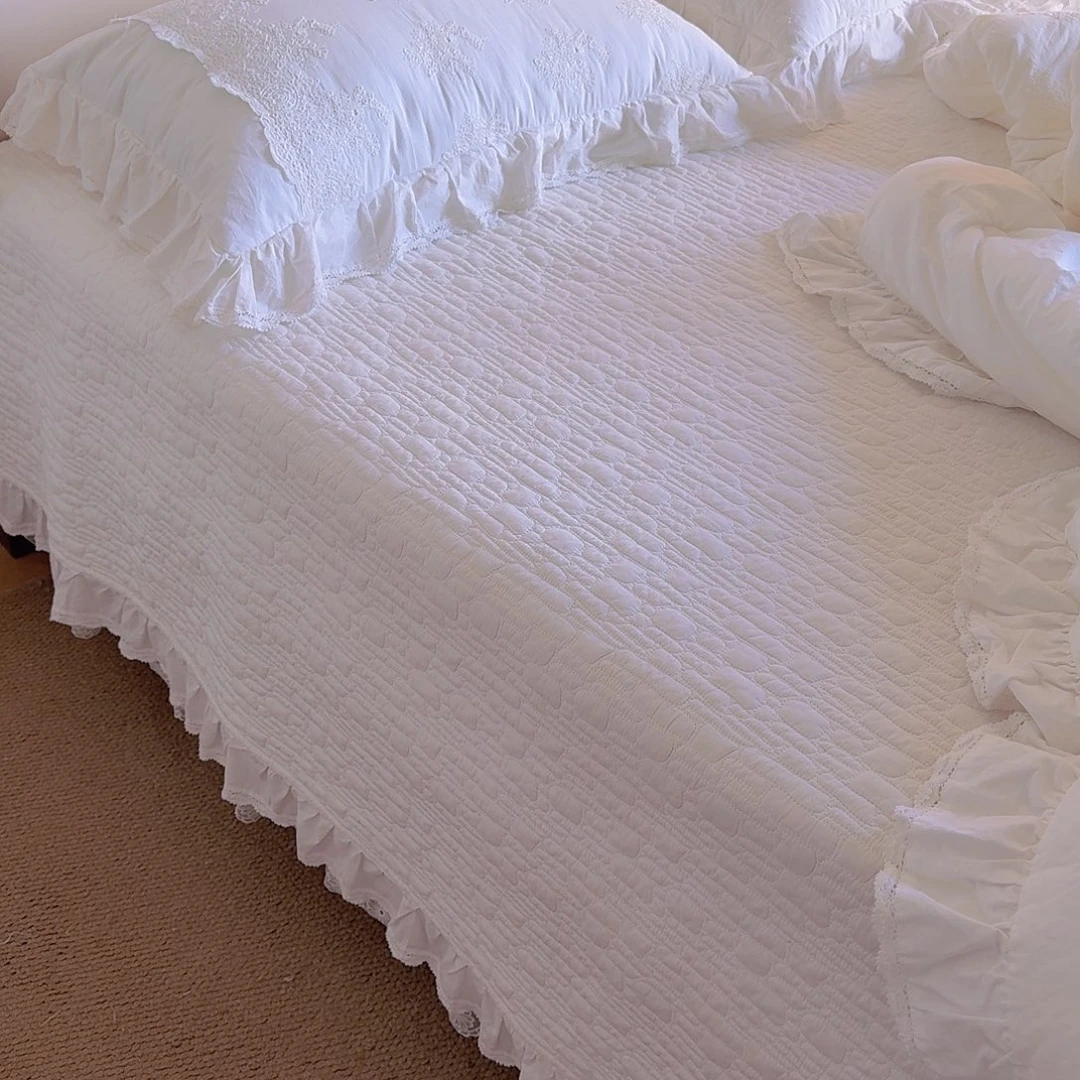 棉白色卡尔斯床盖单件