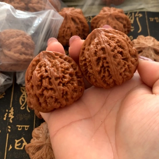 文玩核桃手把件44尺