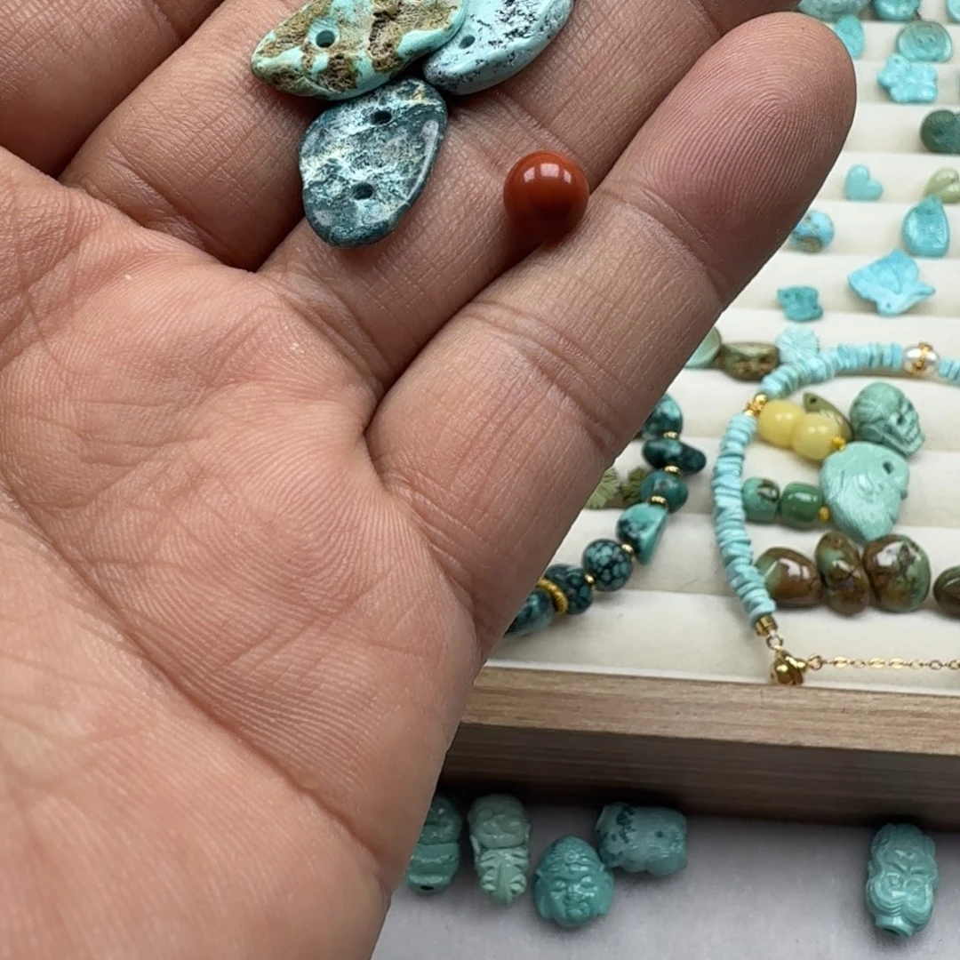 陌***人南红玛瑙未镶嵌珠宝半成品