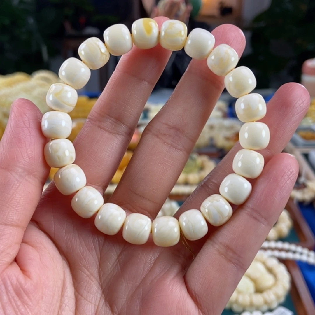 琥珀未镶嵌珠宝奇石10同料瓷白蜡老型13.35