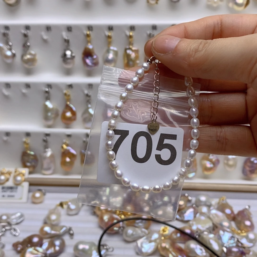 淡水珍珠颈饰银S925镶嵌705