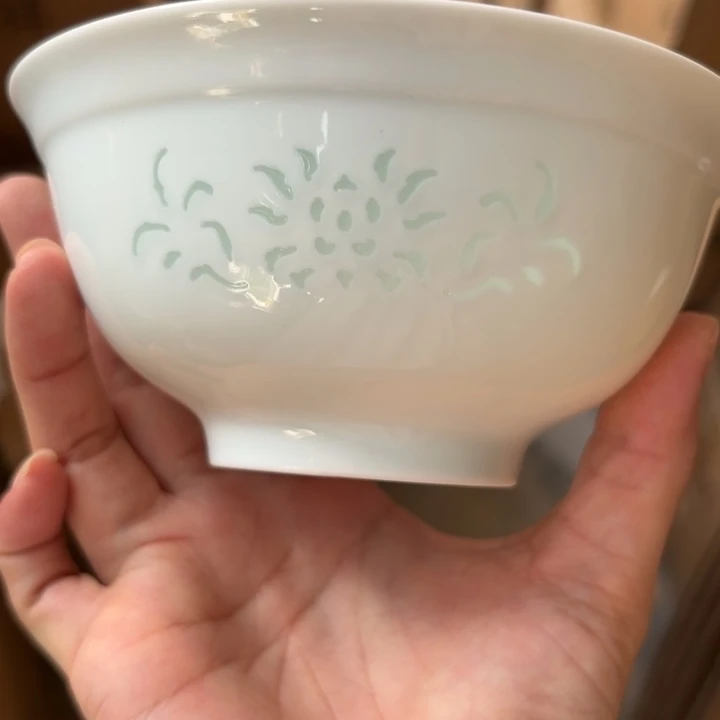 青瓷景德镇陶瓷面碗两只白色