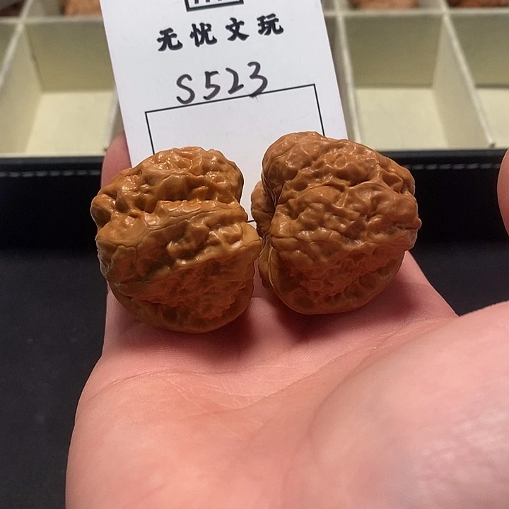 文玩核桃吊坠蛤蟆