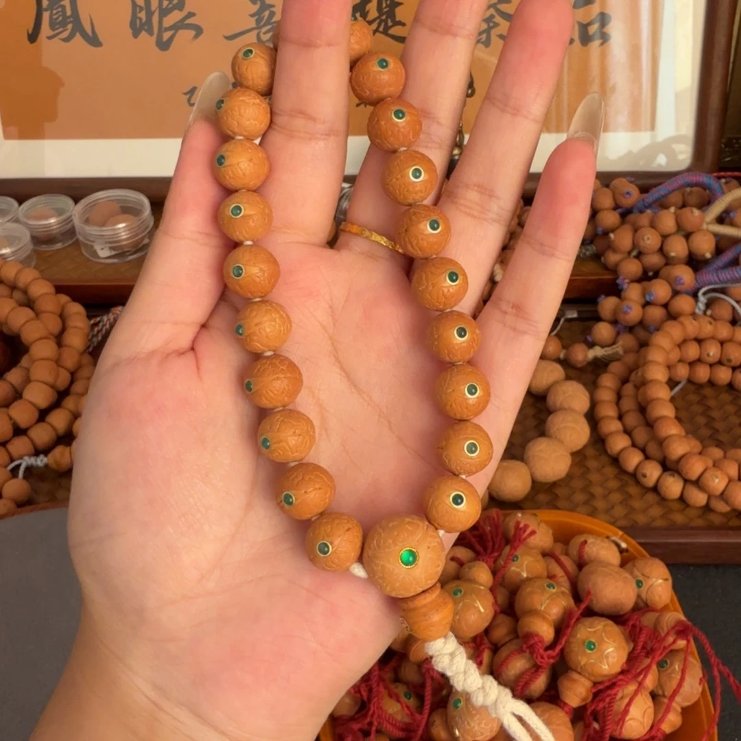 把件凤眼菩提12mm/绿玛