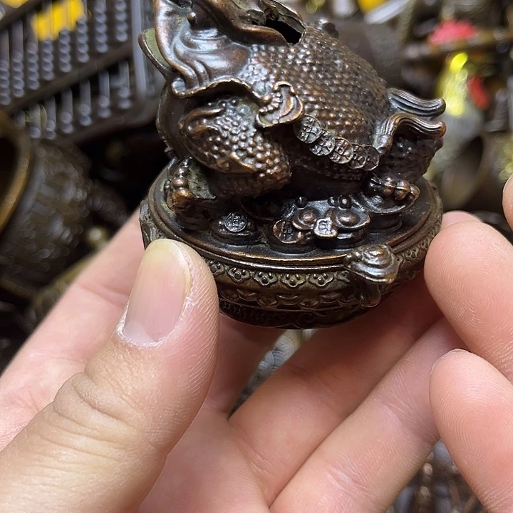 诚信经营精美铜器