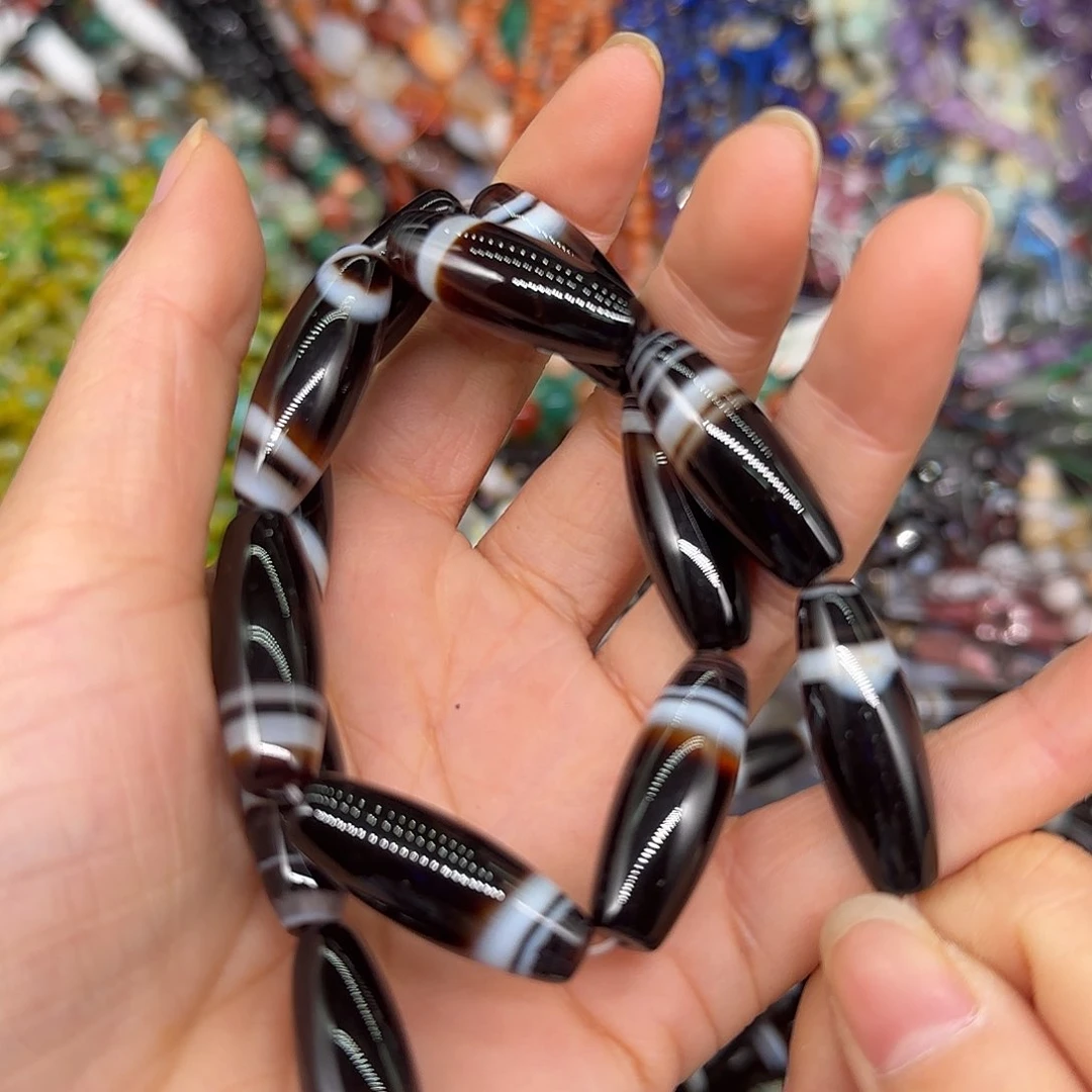 玛瑙/玉髓合金珠宝半成品缠丝玛瑙10mm一条