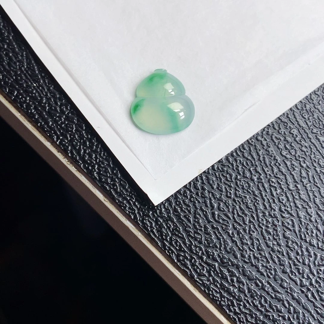 吊坠(不含链)未镶嵌翡翠葫芦