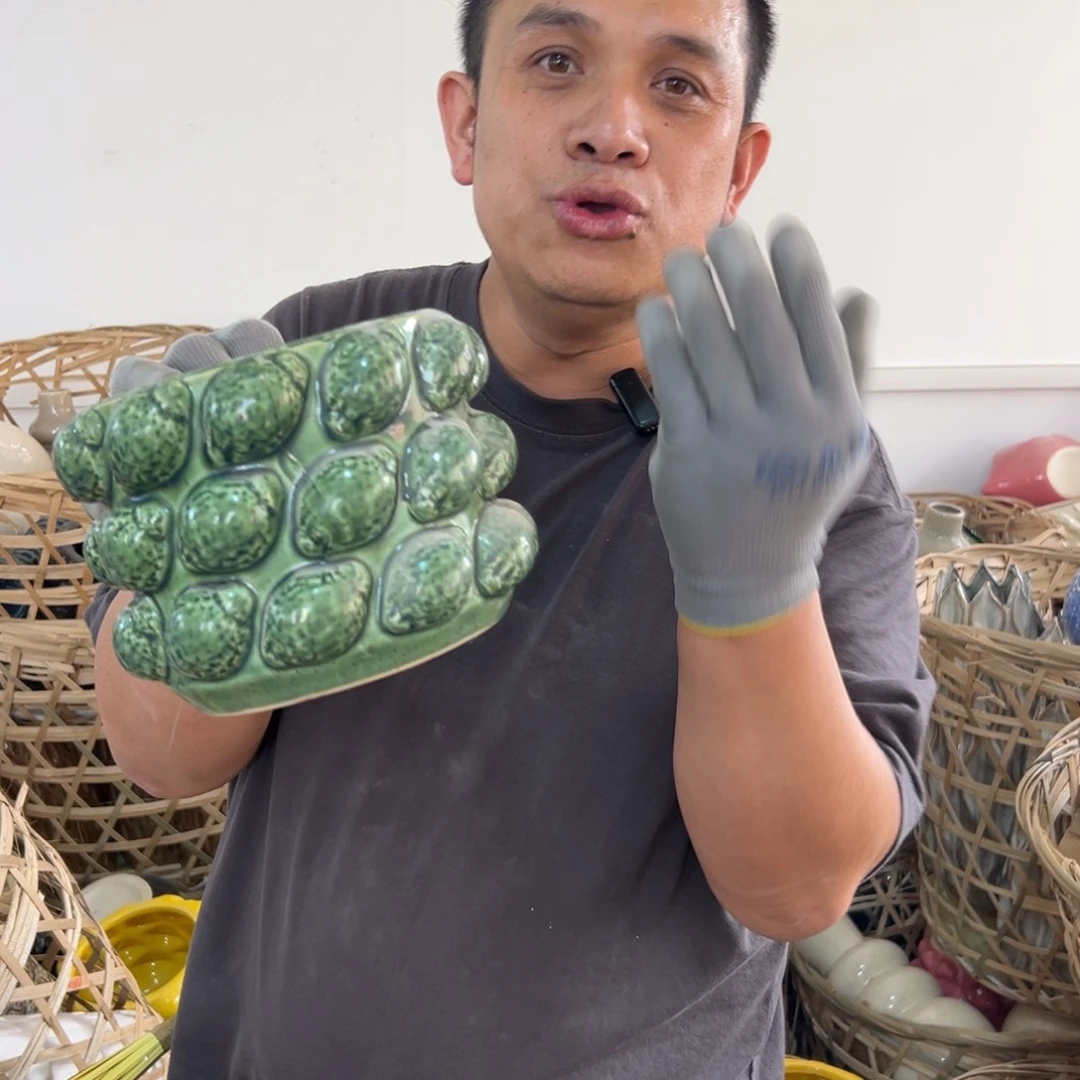 摆件89 号高中低温工艺瓶（部分微瑕）