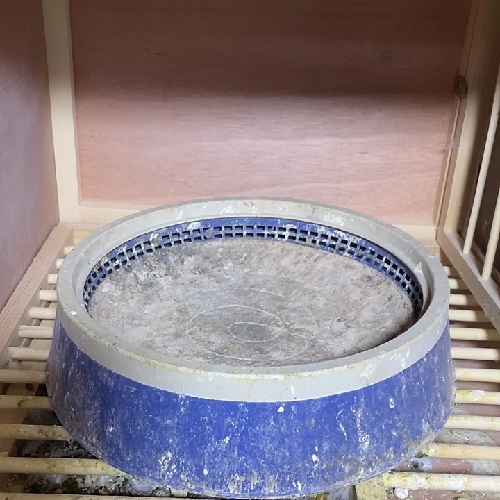 塑料鸽子窝，实用方便