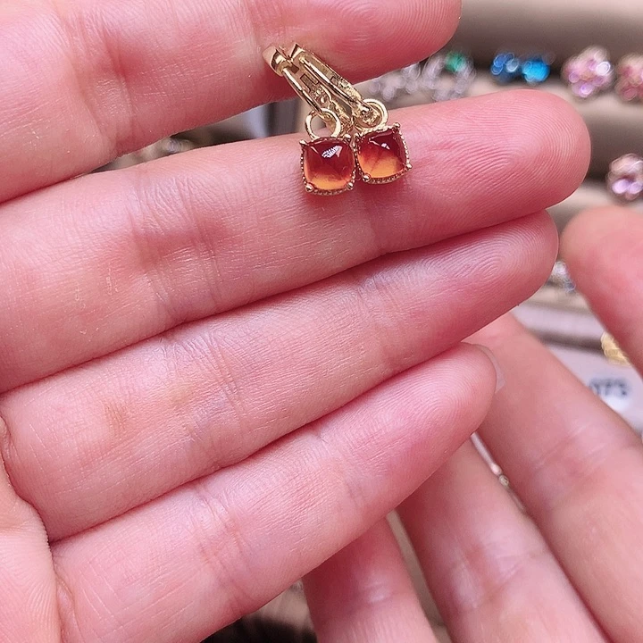 n***e石榴石（芬达石）耳饰银S925镶嵌