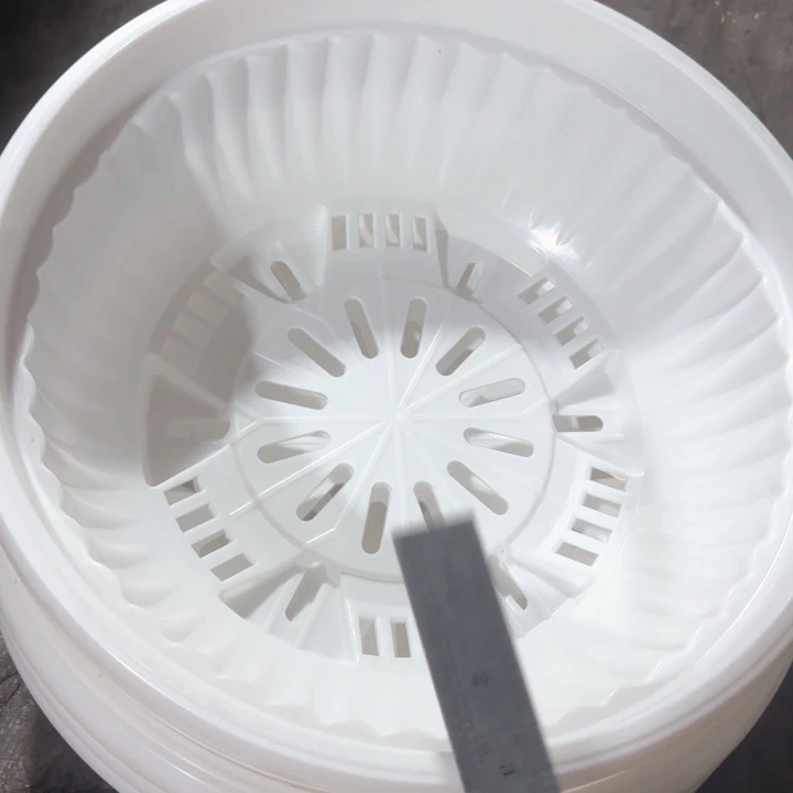 32公分白色聚宝盆4个