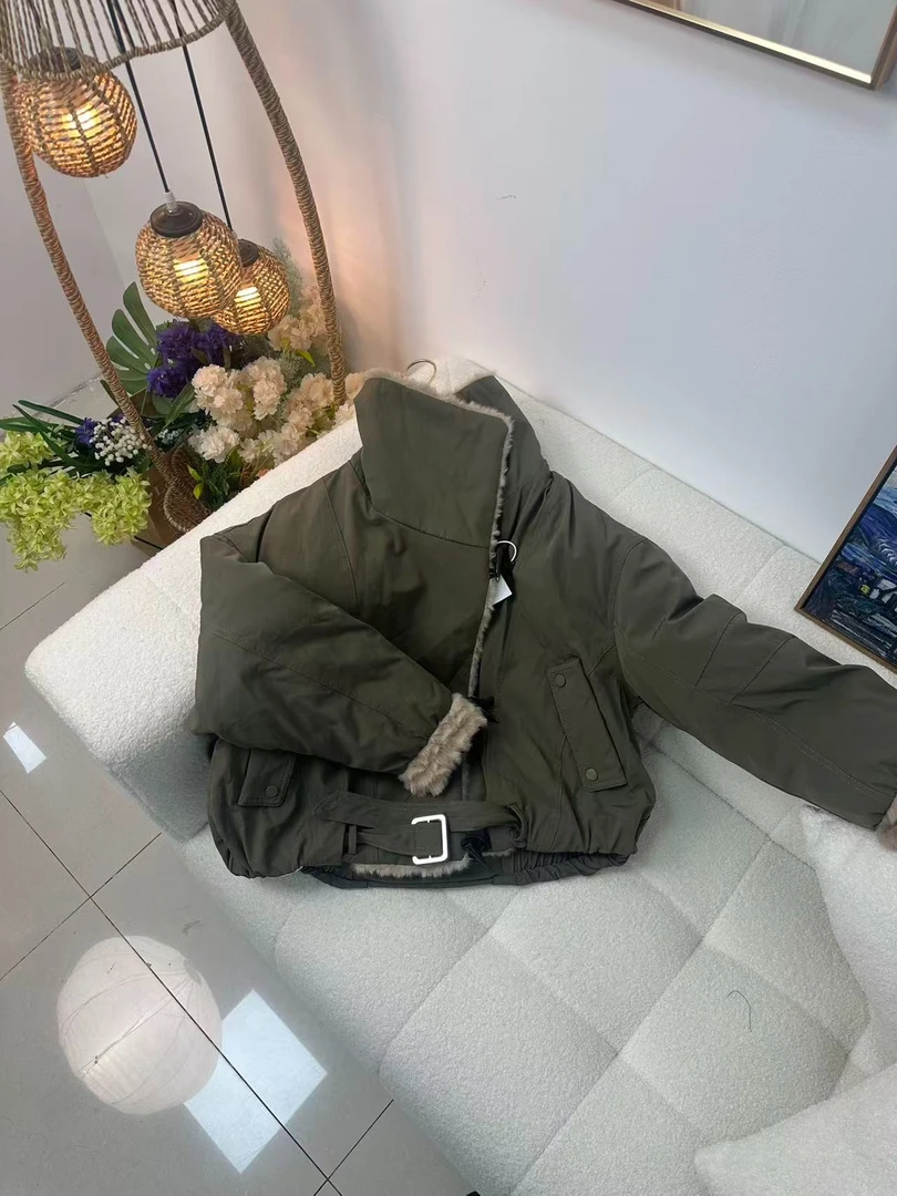 559区6122军绿色冬季休闲风外套保暖翻领短外套