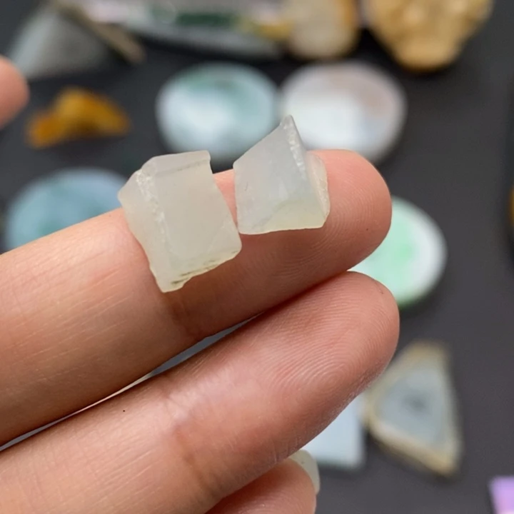 未镶嵌定制翡翠2个蛋面