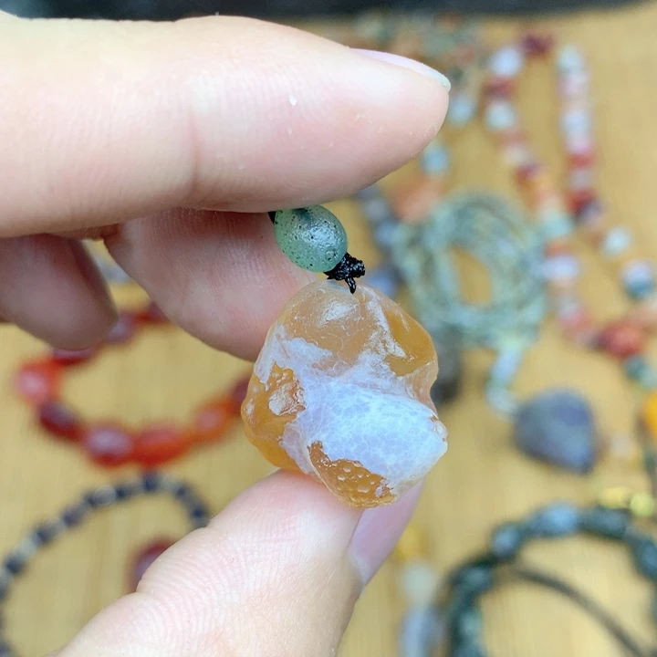 查罗石合金珠宝半成品