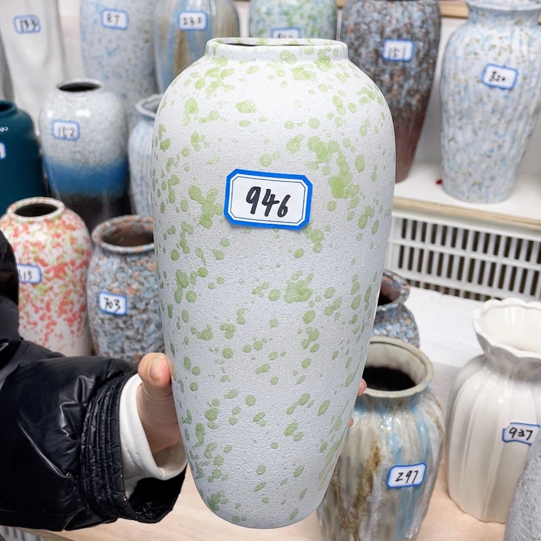 瓶946号复古陶瓷高25厘米一个