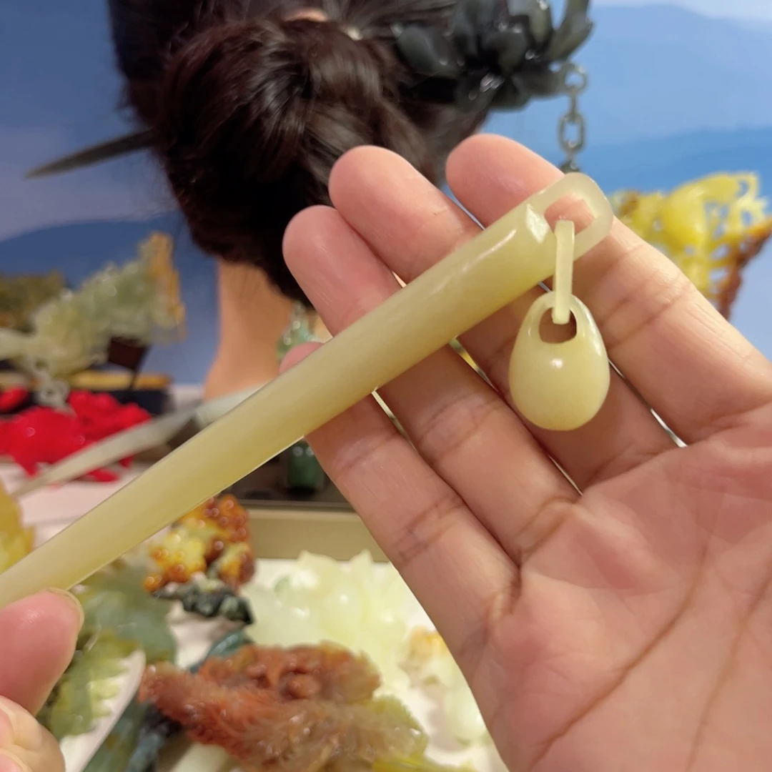 合金蛇纹石玉发饰