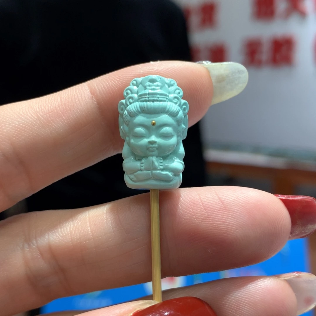 绿松石配饰未镶嵌