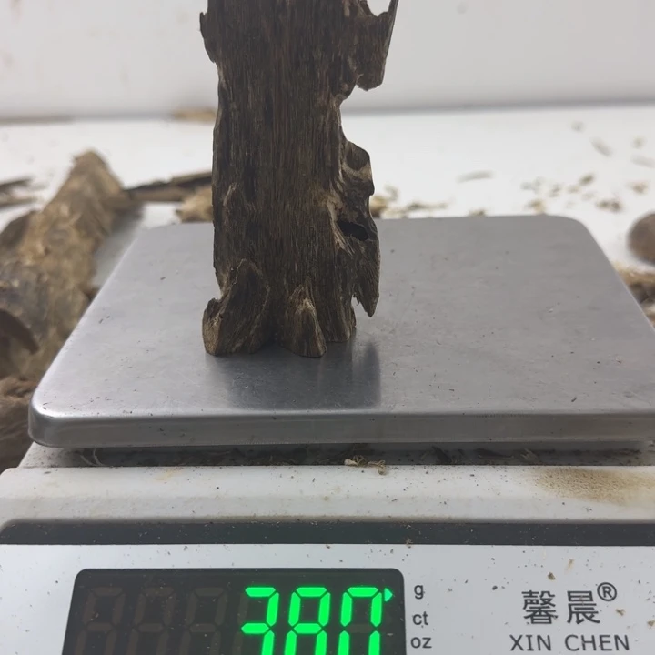 沉香沉香碎屑绿绮楠沉香38克