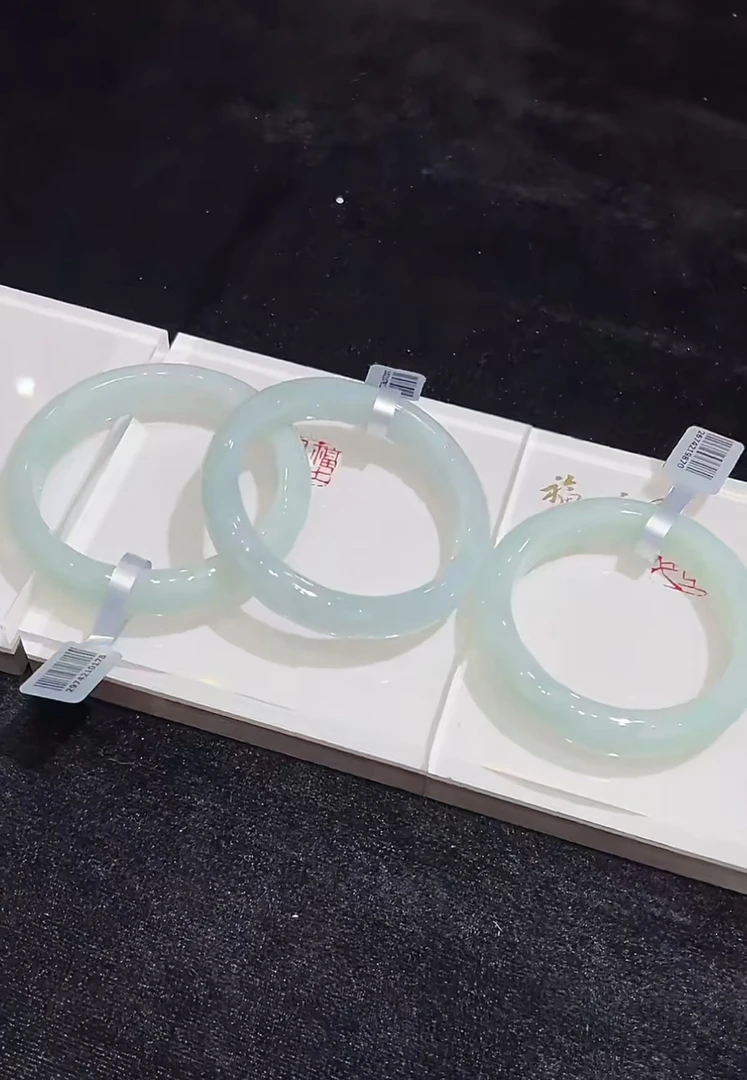【初见珠宝】翡翠手镯29-1C388X41【多样性发一件】圈口52-62