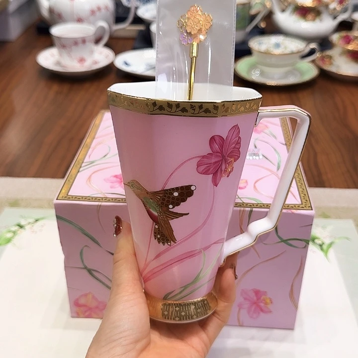 瓷片杯子杯子杯子水杯杯子水杯水杯