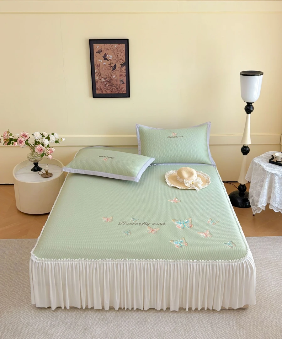 【高端凉席】2025新款PE高分子A类泡小豆刺绣床裙款冰丝凉席三件套