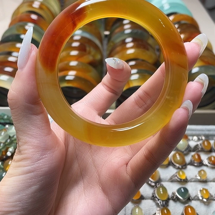 南***风蛇纹石玉未镶嵌手镯58