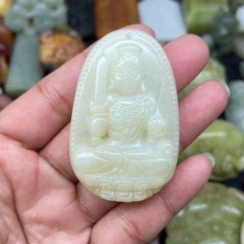 蛇纹石玉颈饰未镶嵌6