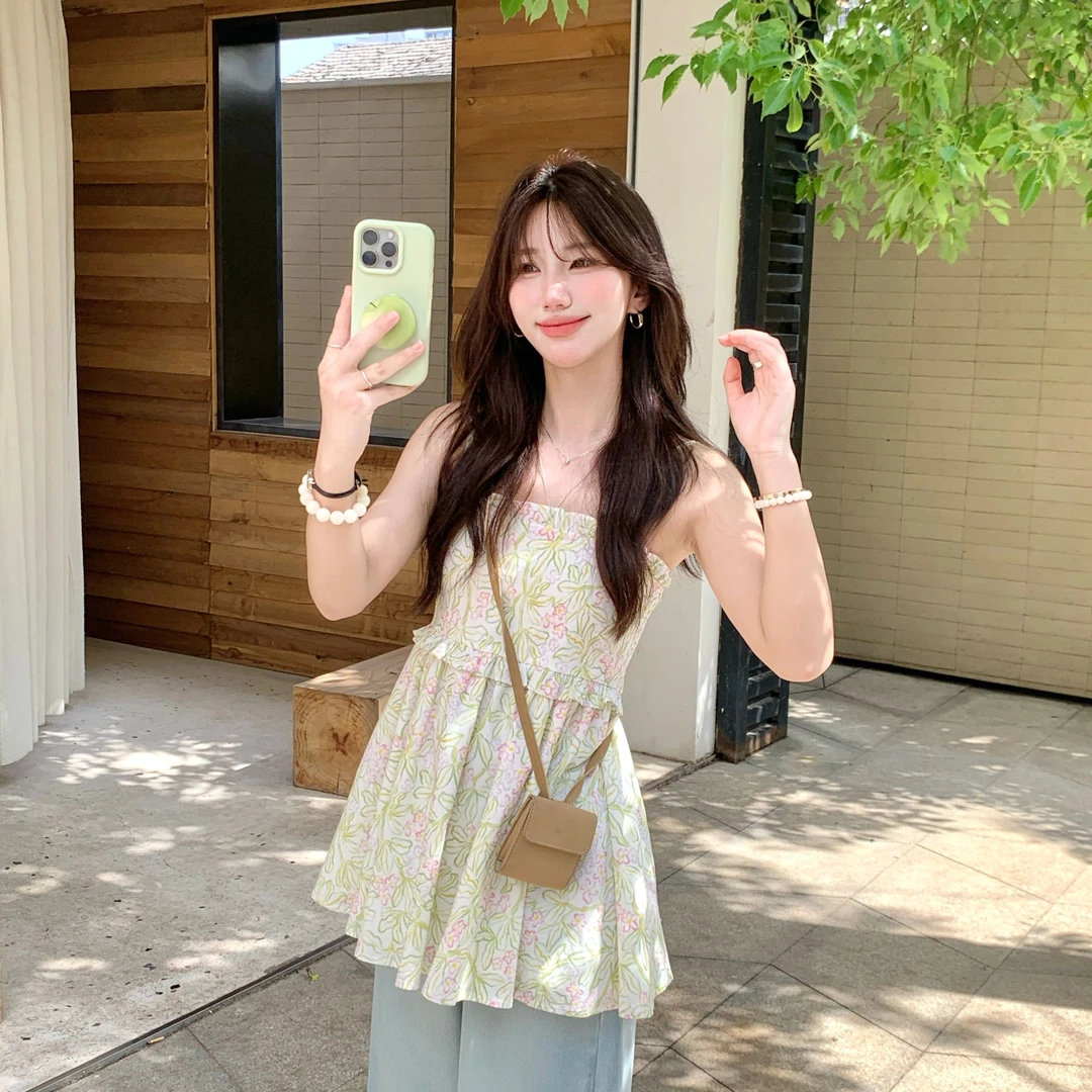 Berry 喜你而欢大庞定制 花纹木耳边吊带短裙女宽松收腰显瘦上衣