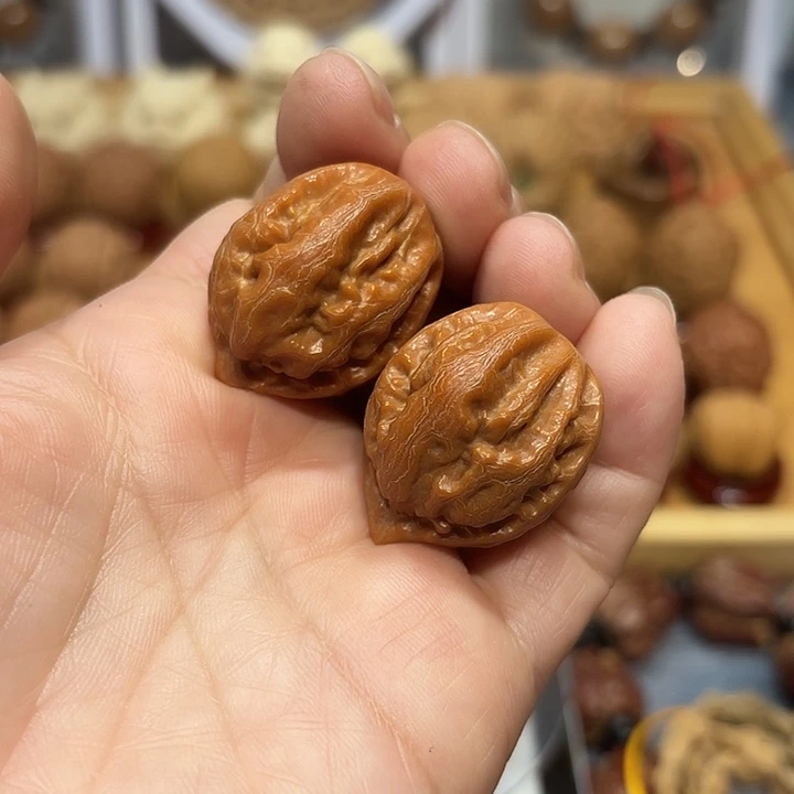 文玩核桃吊坠云朵564