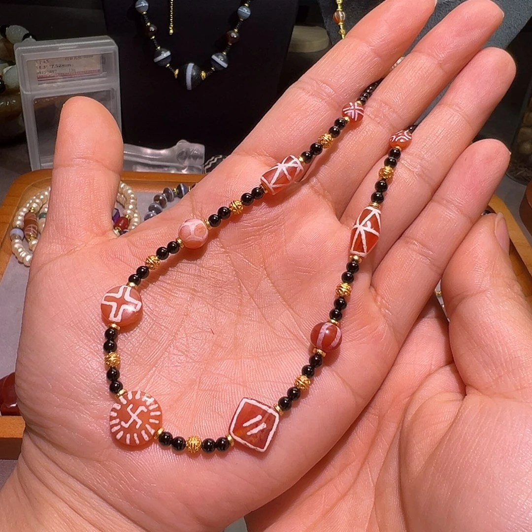 玛瑙/玉髓未镶嵌颈饰