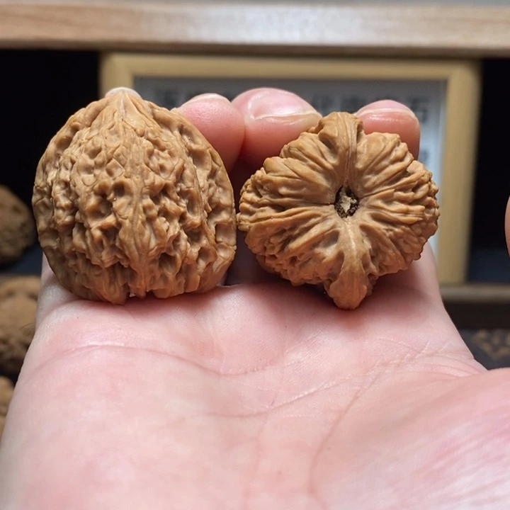 文玩核桃吊坠南疆36/35/36