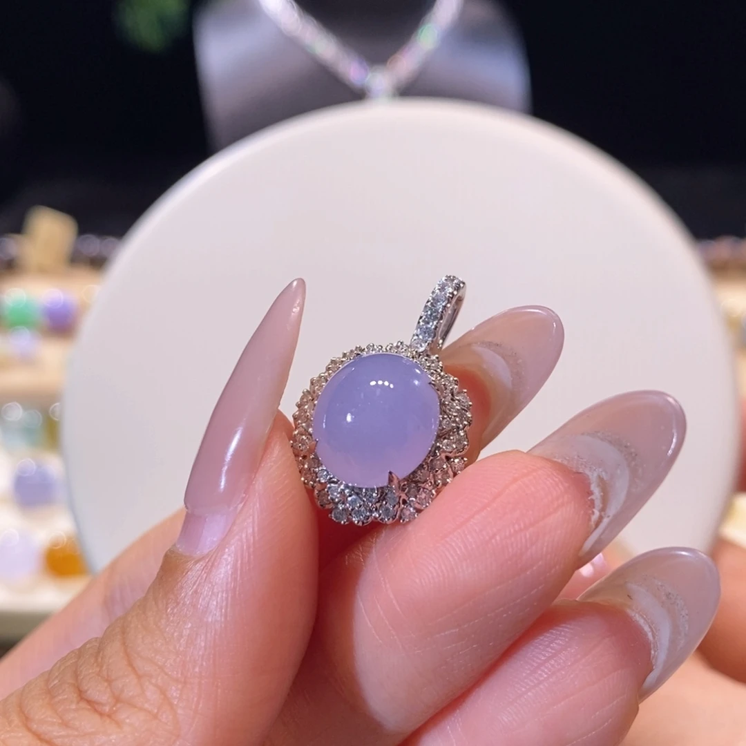 翡翠18K金镶嵌颈饰翡翠18k金冰红紫蛋面吊坠