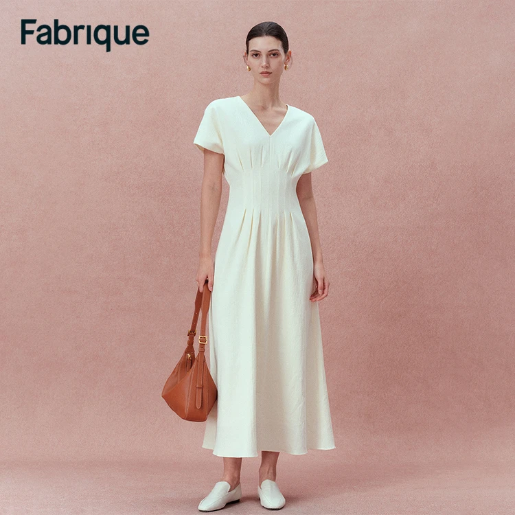 Fabrique【王艳同款】早秋新品泡芙感微弹白色简约棉收腰V领连衣裙