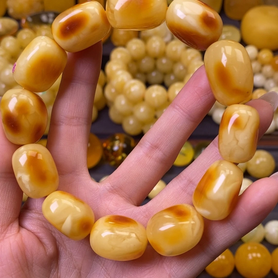 蜜蜡未镶嵌裸石随行手串