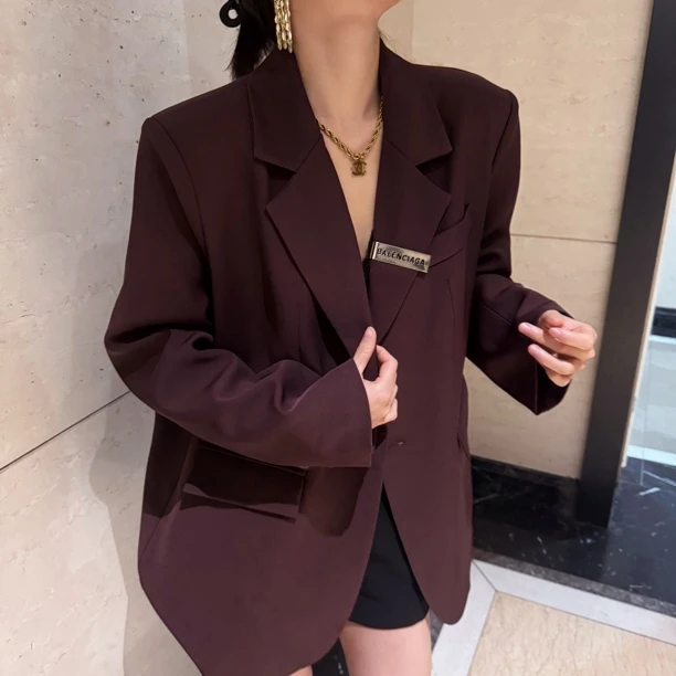 春款西装简约百搭西装外套质感宽松女春秋长袖通勤小西服带胸牌