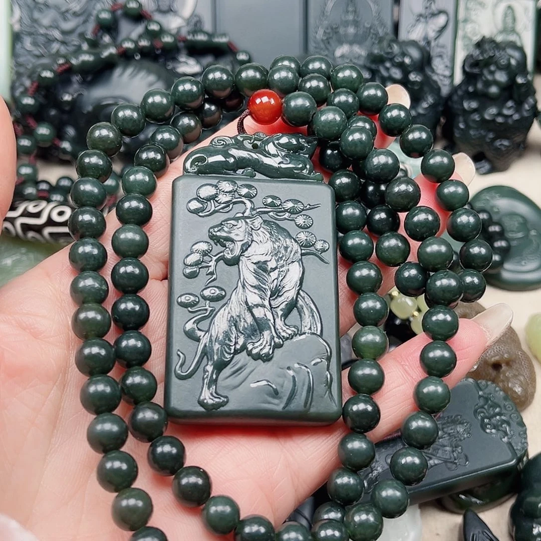 和田玉颈饰未镶嵌开*