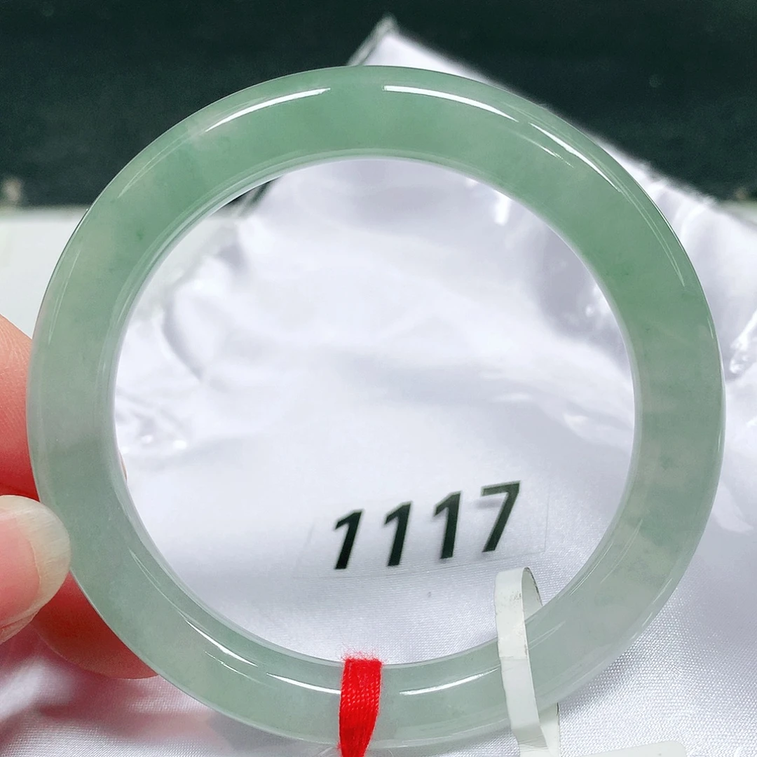 翡翠未镶嵌手镯（圆镯）23 号翡翠手镯