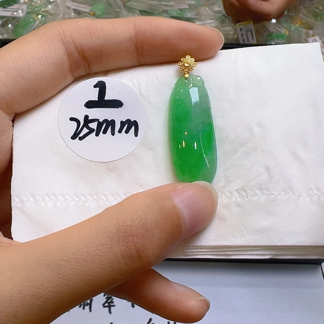 翡翠18K金镶嵌吊坠(不含链)翡翠