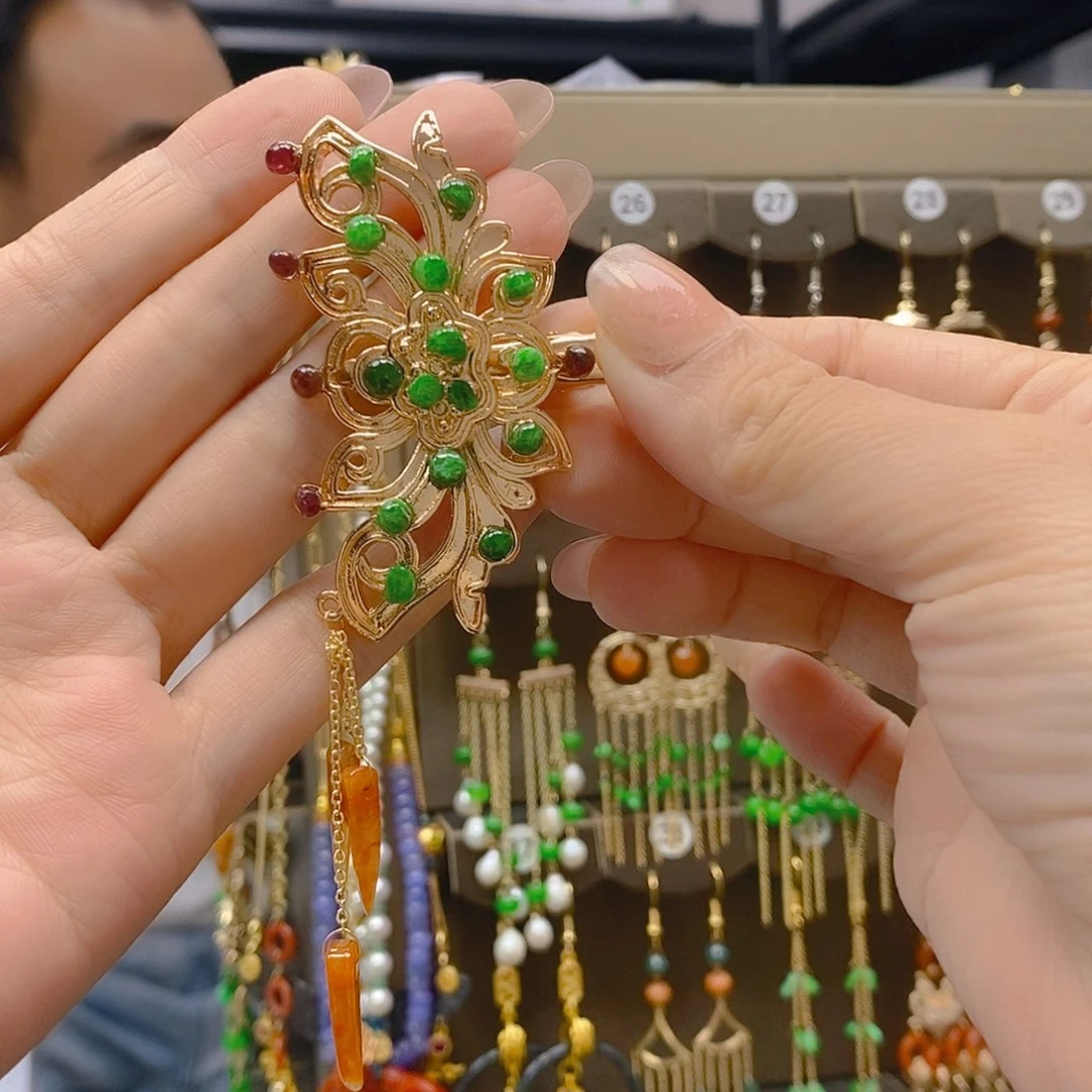 翡翠合金耳饰翡翠