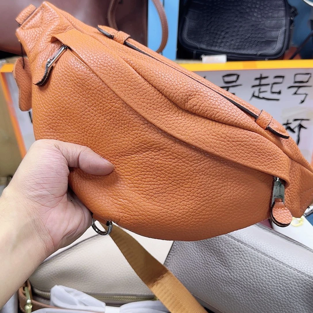 黄牛皮（革）小牛皮（革）牛皮