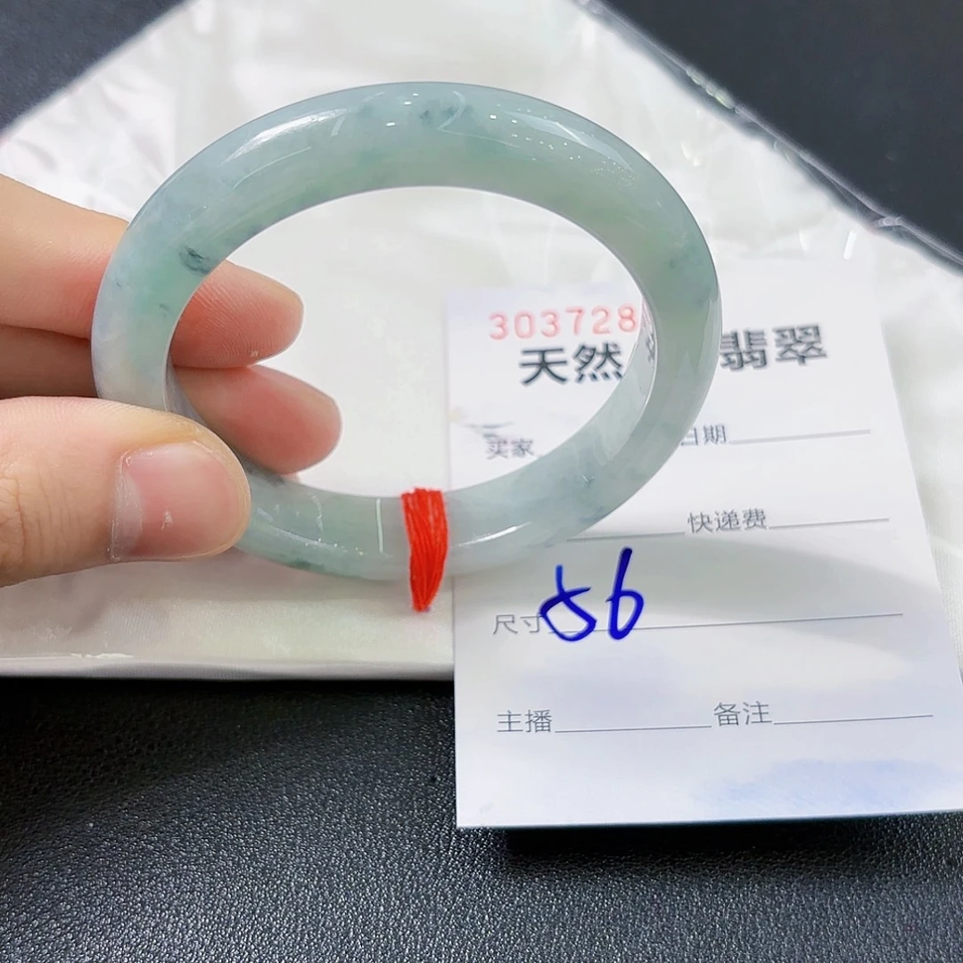翡翠未镶嵌手镯翡翠手镯56