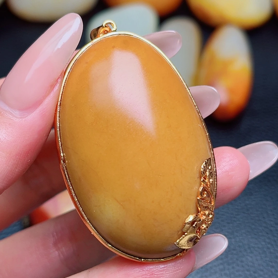 和田玉未镶嵌挂件