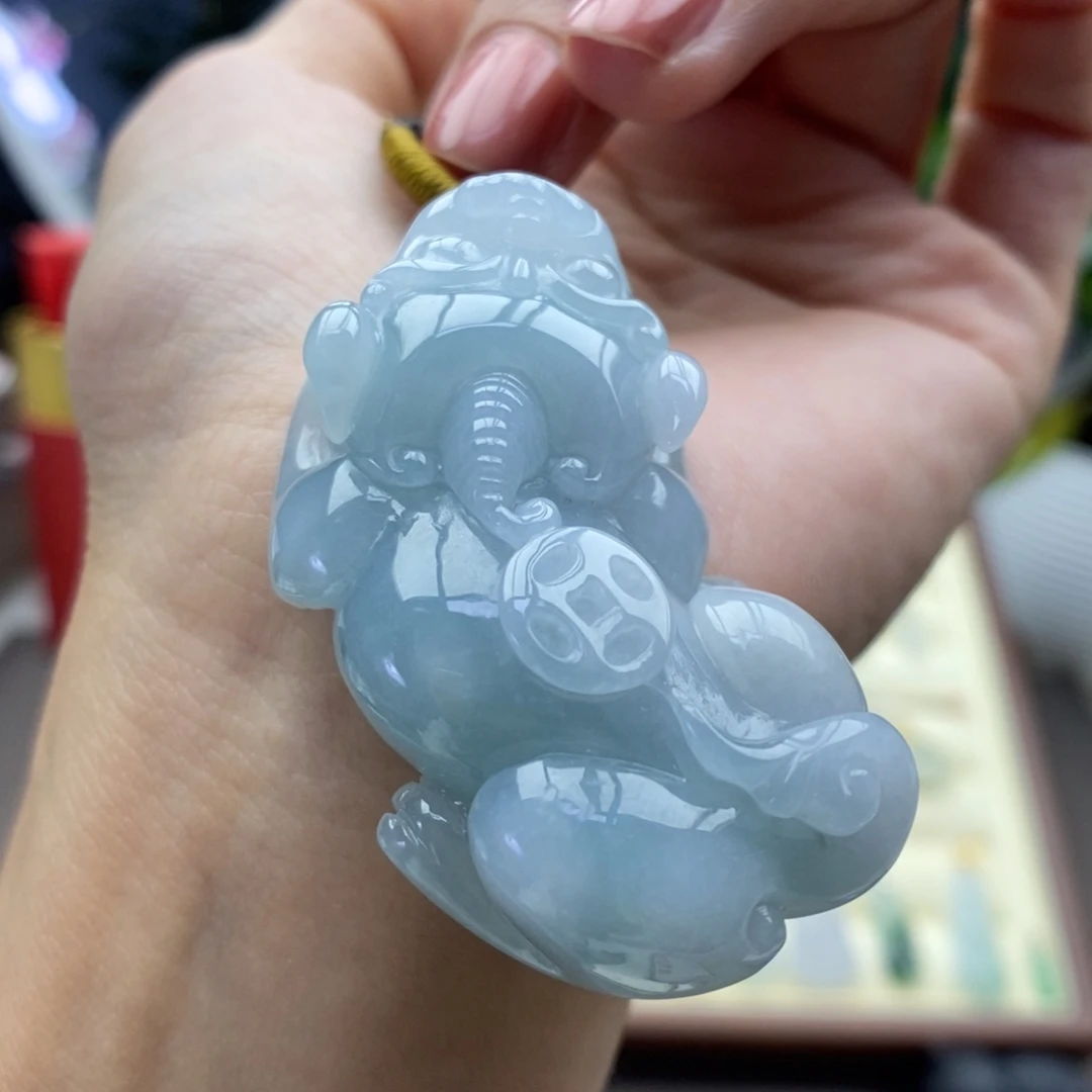 翡翠未镶嵌颈饰吊坠73