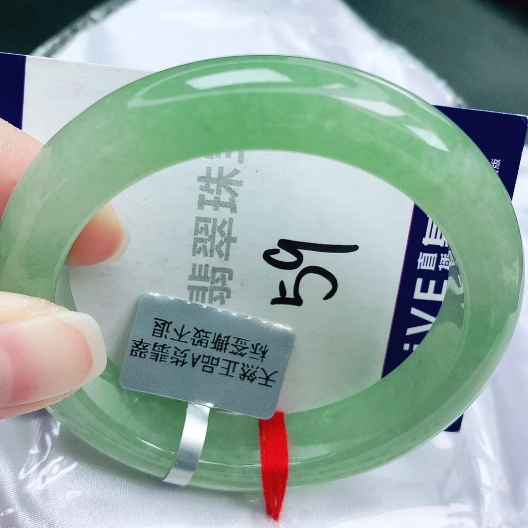 翡翠未镶嵌手镯缅甸天然A货翡翠手镯