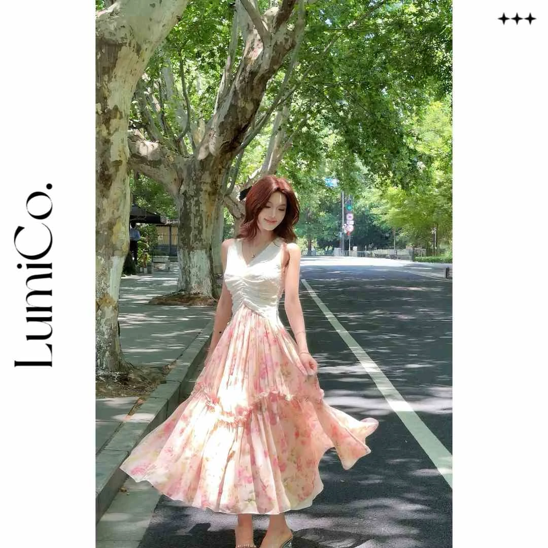 LumiCo.【雾蔓蔷薇】法式度假风玫瑰花蕾丝拼接设计感V领碎花连衣裙