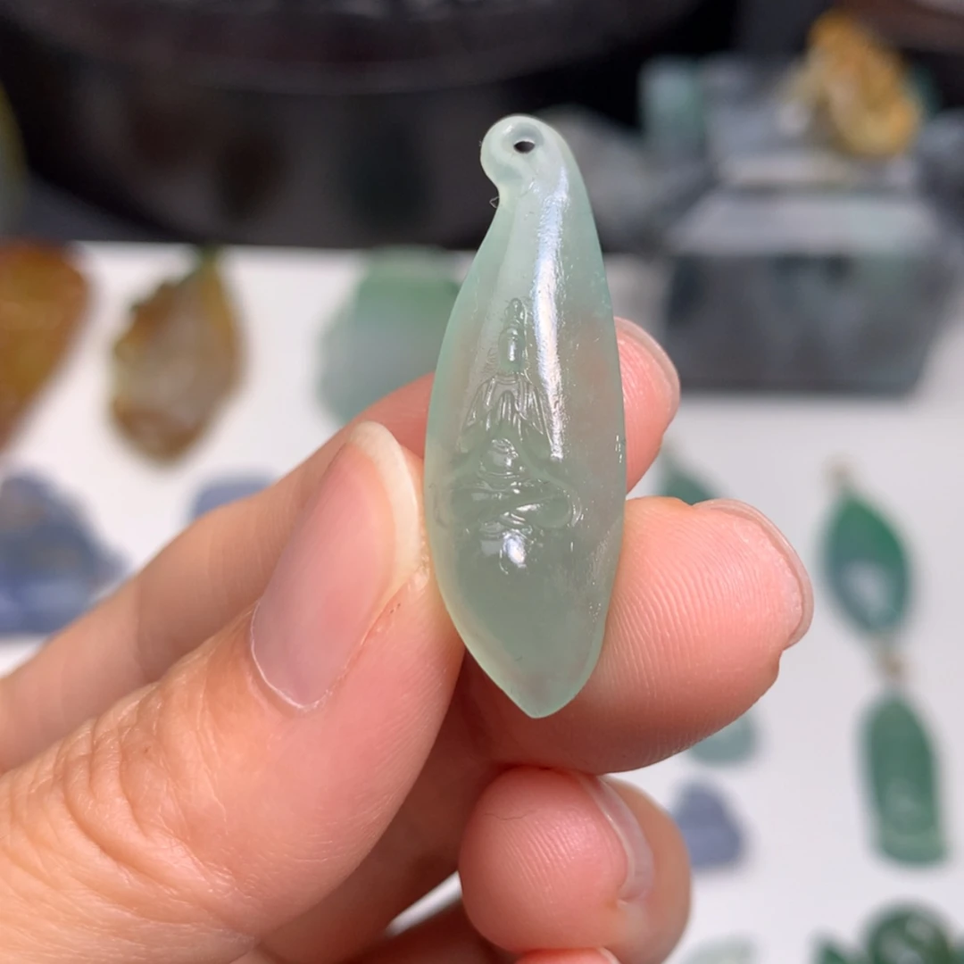 【闪购商品】定制翡翠9K金镶嵌缅甸翡翠冰晴无相观音