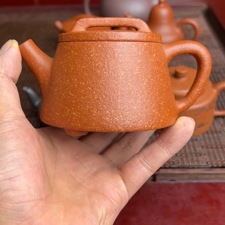 紫砂茶壶宝山降坡：全手工